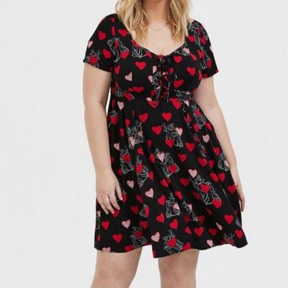 SALE Disney Villains Queen of Hearts Black Lace-Up Skater Dress - Picture 5 of 7